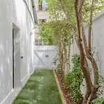 Maison Alcome - Elegant Artist\'S Residence With Private Garden