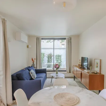 Maison Alcome - Elegant Artist's With Private Garden Guest house Paris