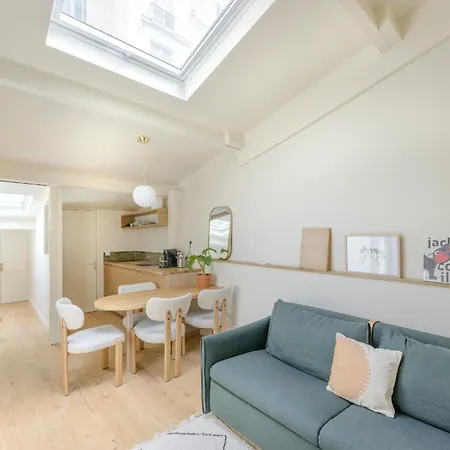 Maison Alcome - Elegant Artist's With Private Garden 4* Parigi