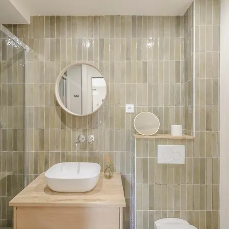 Maison Alcome - Elegant Artist's With Private Garden Affittacamere