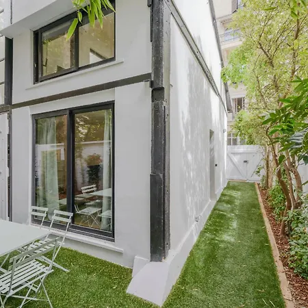 Affittacamere Maison Alcome - Elegant Artist's With Private Garden